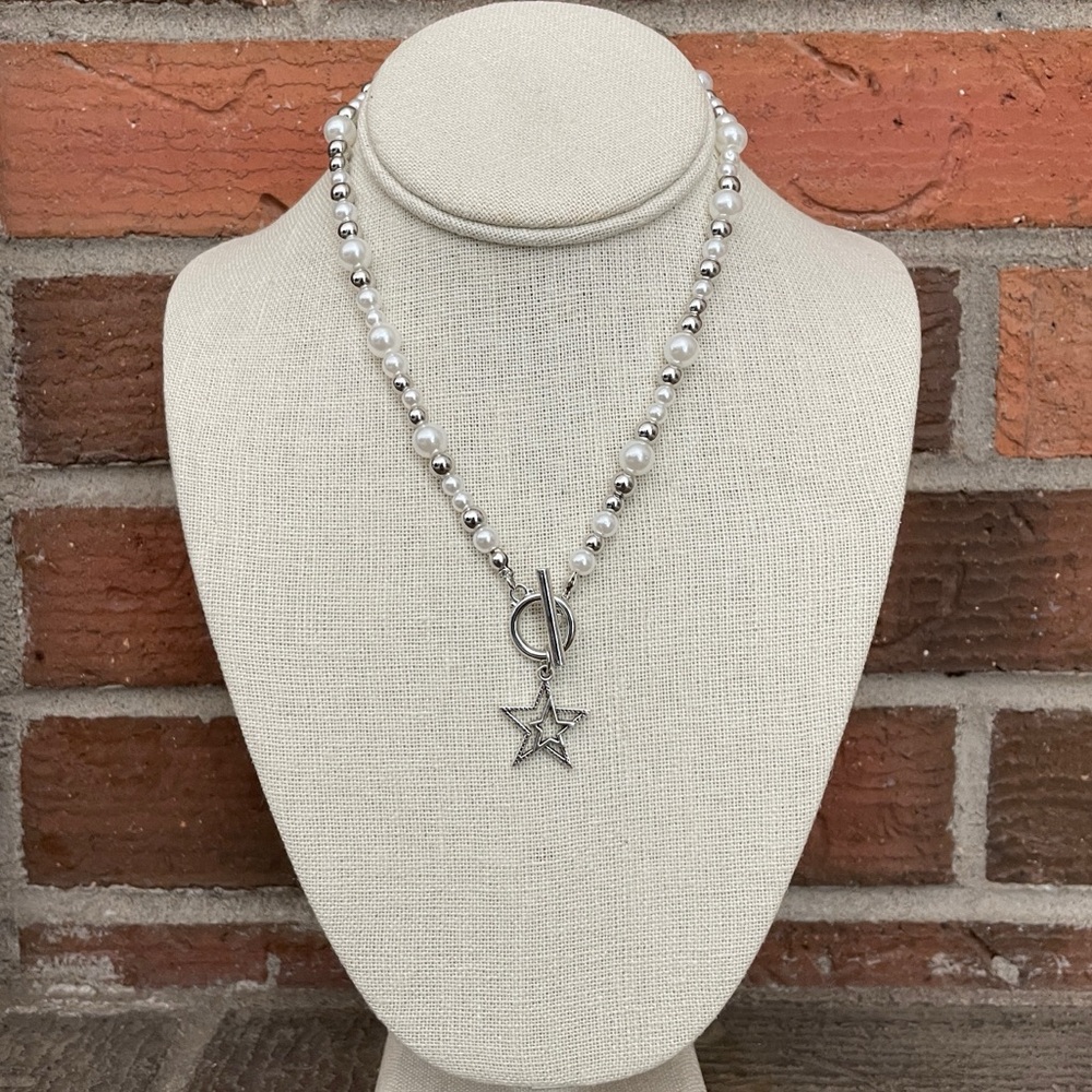 Layered Star Necklace Set with White Faux Pearl & Silver Beads - Picture 3 of 4